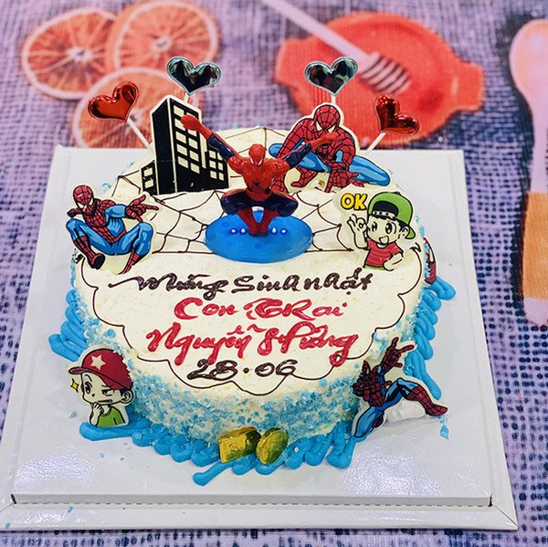 Bánh Kem Hình Mặt Mặt Nhện Spiderman Đỏ Đen Nổi Bật
