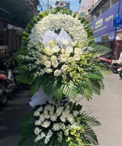 Kệ Hoa Chia Buồn Thành Kính - Phục Vụ 24/7, Giao Hỏa Tốc 2H