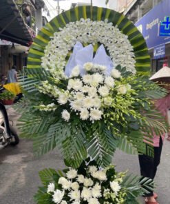 Bình Hoa Chia Buồn Đặt Bàn Gốm Sứ Sang Trọng
