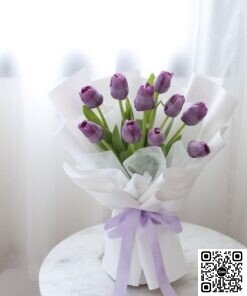 Bó Hoa Tulip Tím Hoàng Gia Sang Trọng