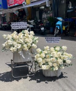 Giỏ Hoa Phân Ưu Sâu Lắng Tinh Khôi