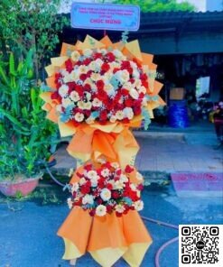 Kệ Hoa Khai Trương Vang Danh Bốn Phương